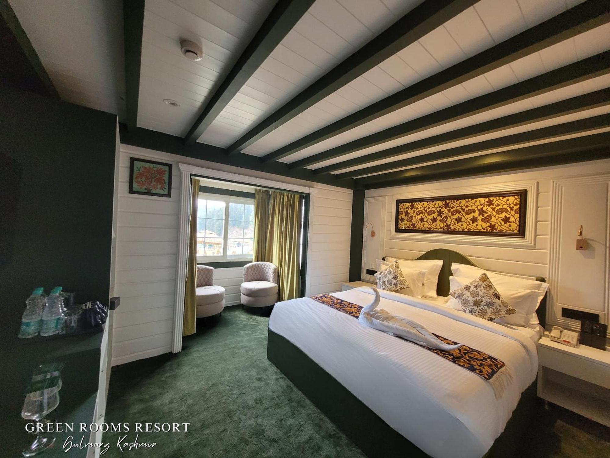 Green Rooms Resort Gulmarg Exterior photo