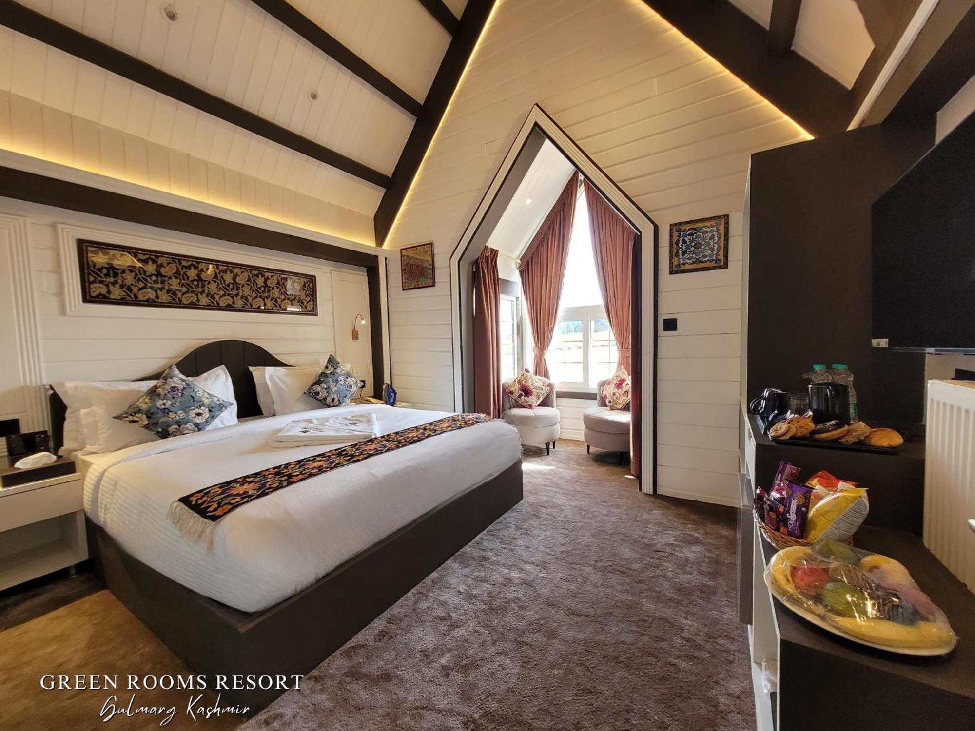 Green Rooms Resort Gulmarg Exterior photo