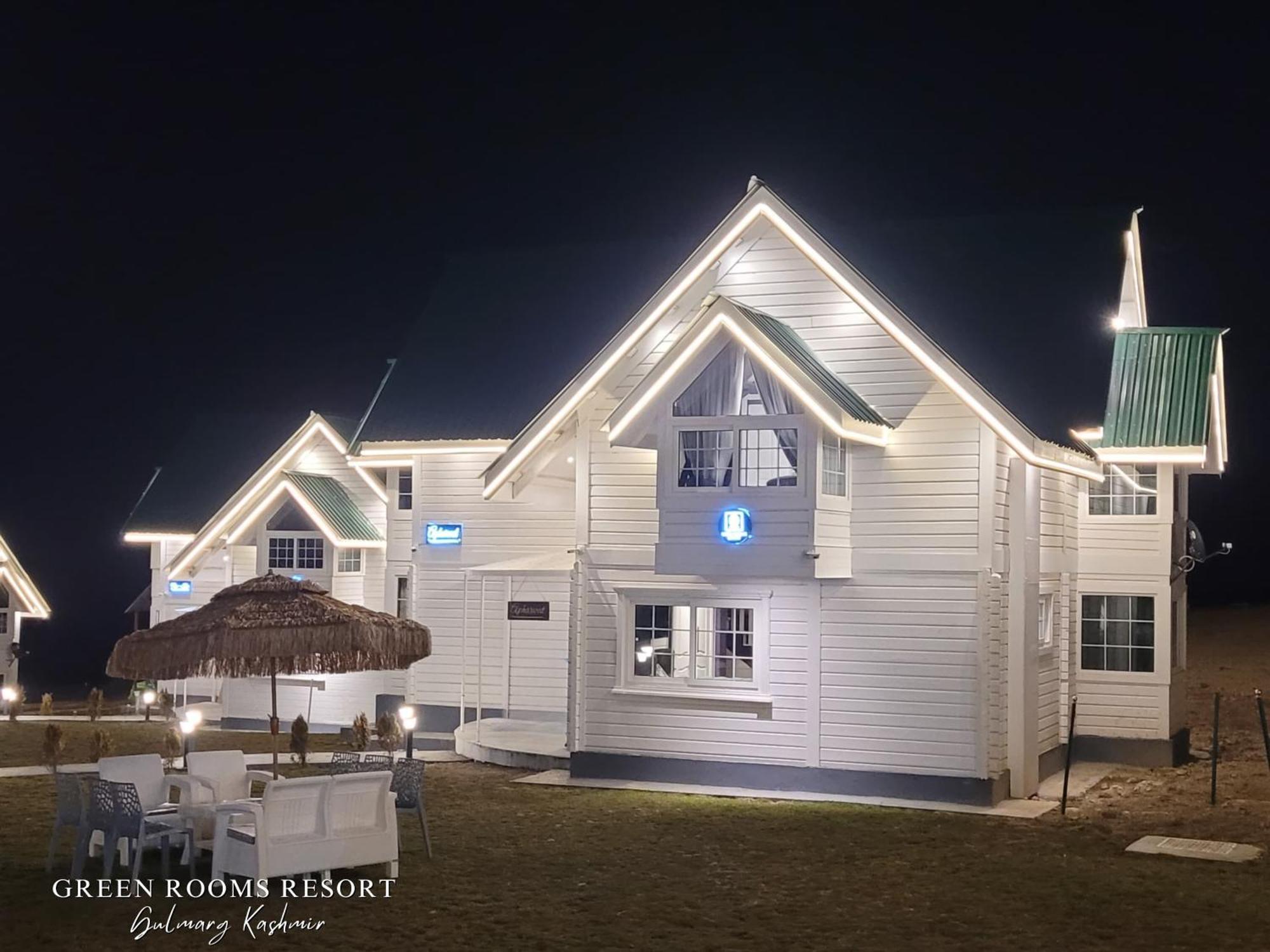 Green Rooms Resort Gulmarg Exterior photo