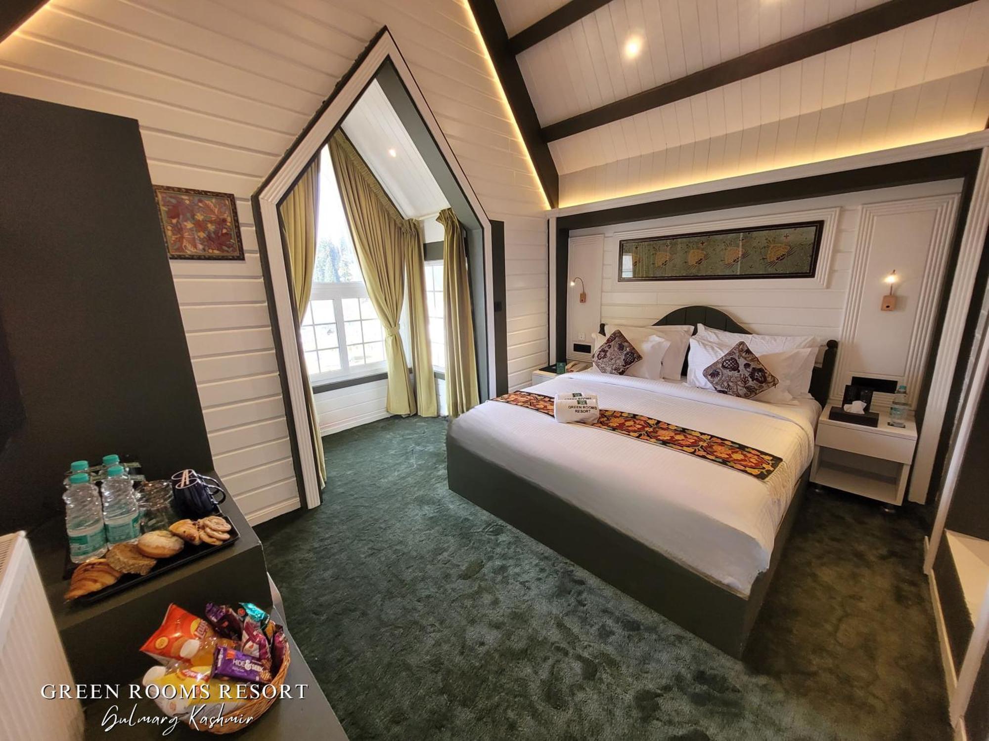 Green Rooms Resort Gulmarg Exterior photo